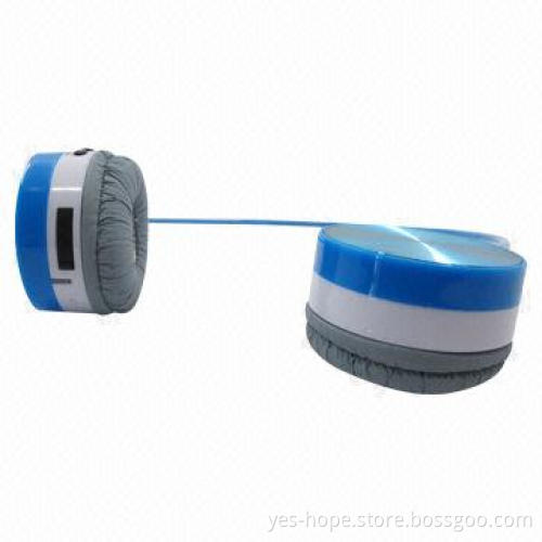 TF Card Bluetooth Headset with Maximum Bass Sound and 82 to 108MHz Carrier Frequency